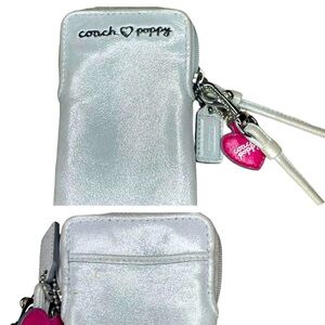 Coach Poppy Wristlet Card Phone Holder